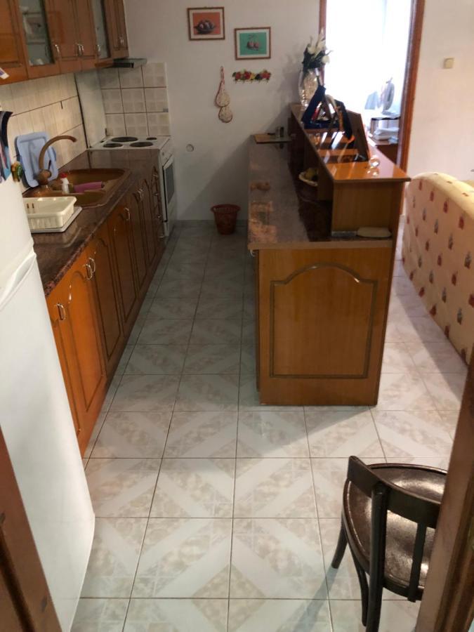 Dina House Apartment Himare Exterior foto